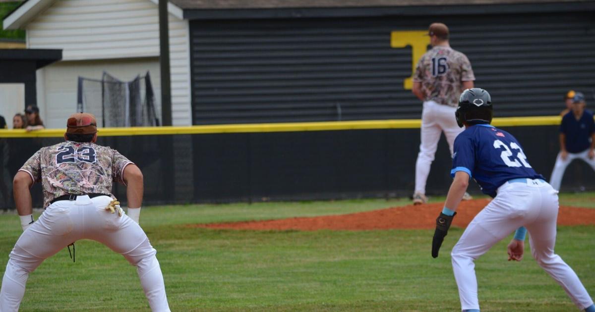 PHOTO GALLERY: Waynesville Hollers Opening Day vs Lake Norman HarborHippos