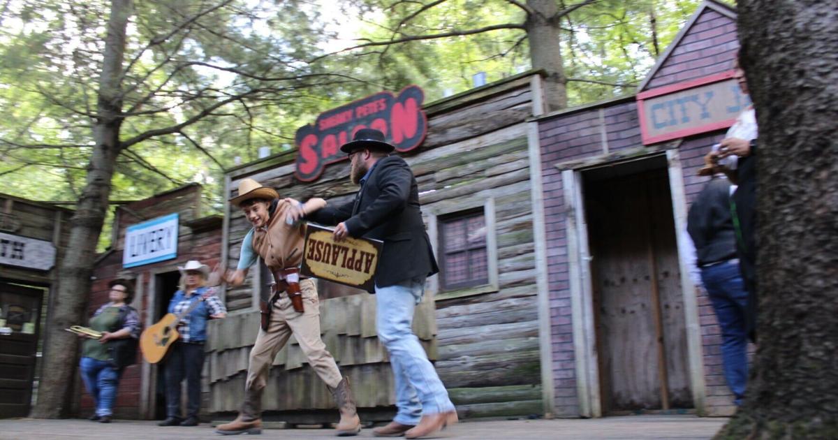 Warm weather leads to large turnout at Shooter's Roundup