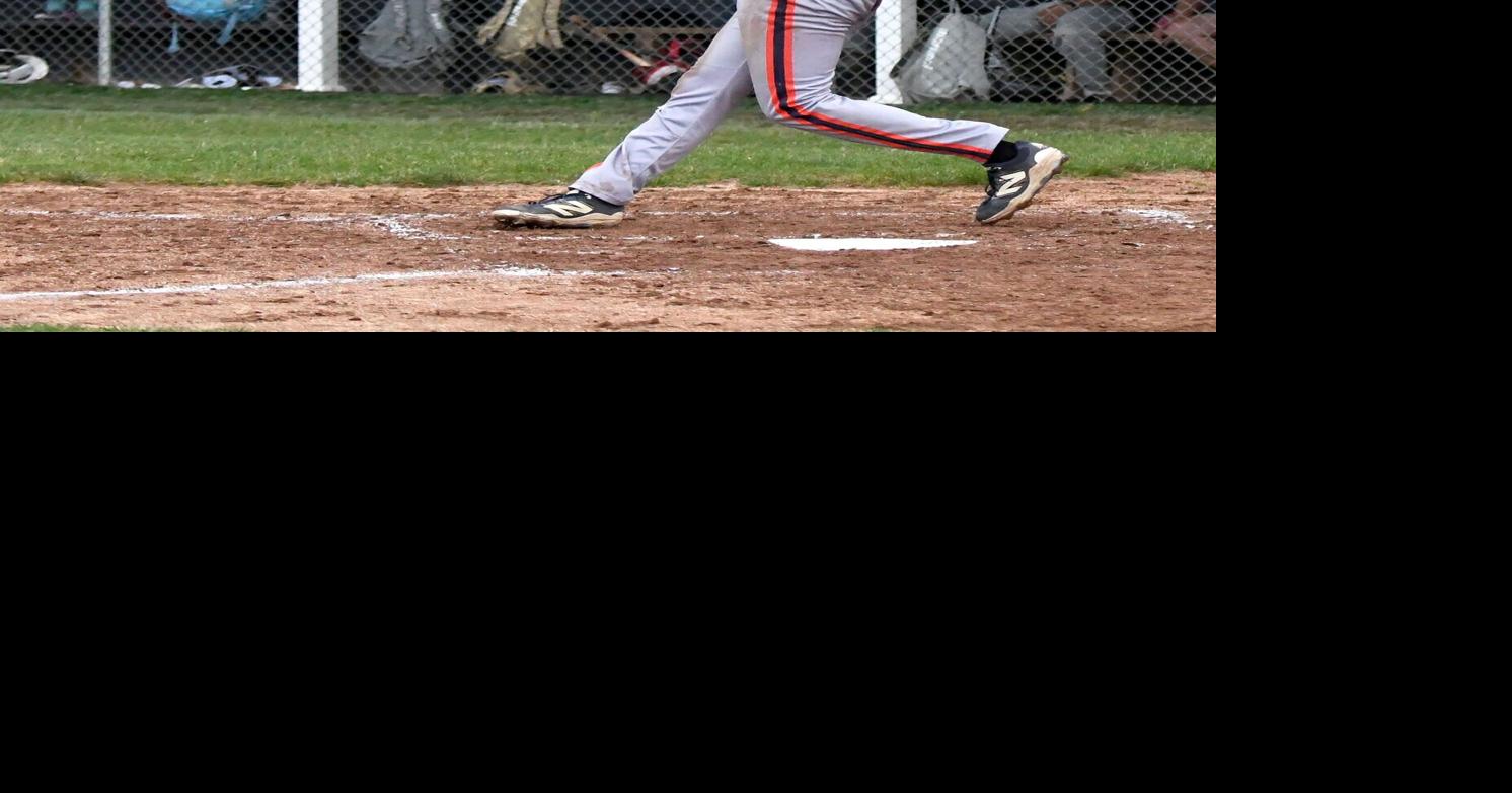 Phils open Region 7 tourney with two wins
