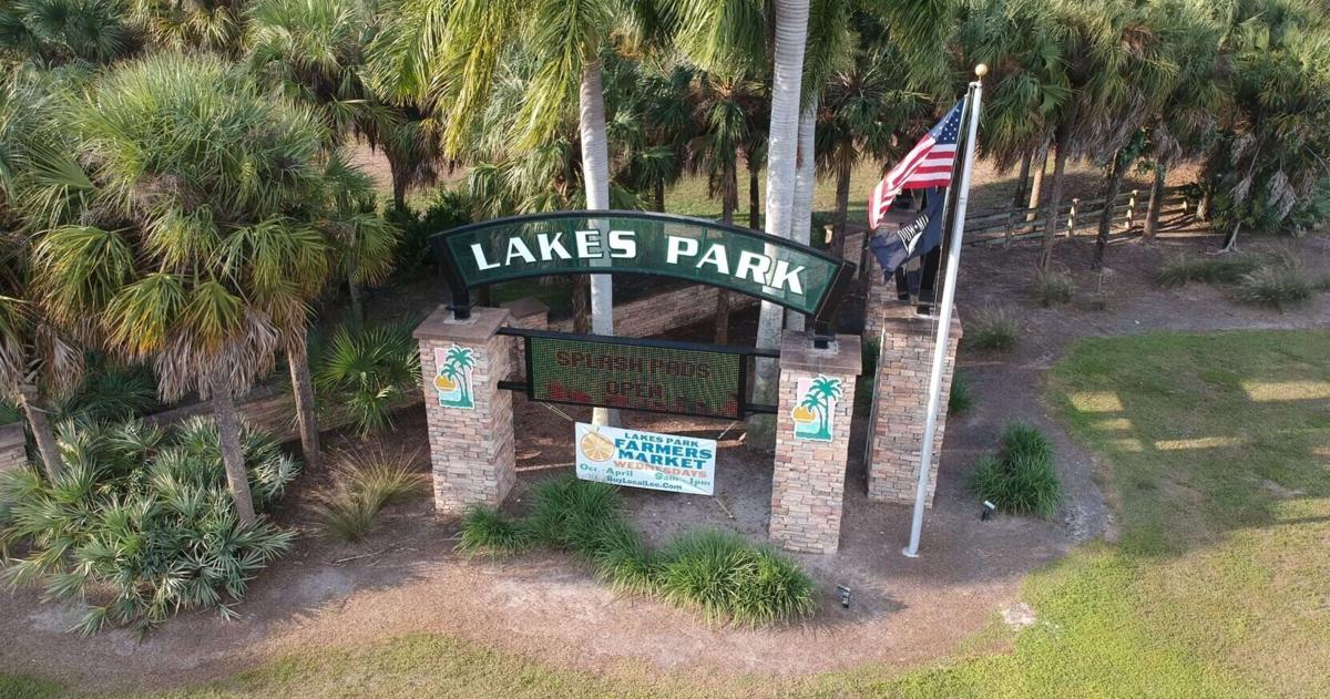 Lakes Regional Park splash pads reopen after Ian repairs