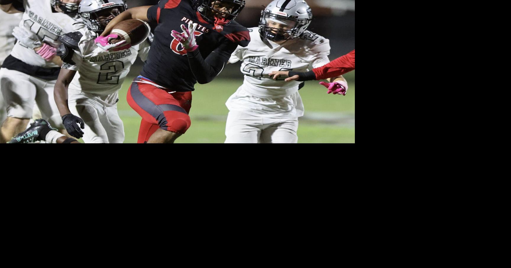 PREP FOOTBALL: Port Charlotte hammers Fort Myers 61-0