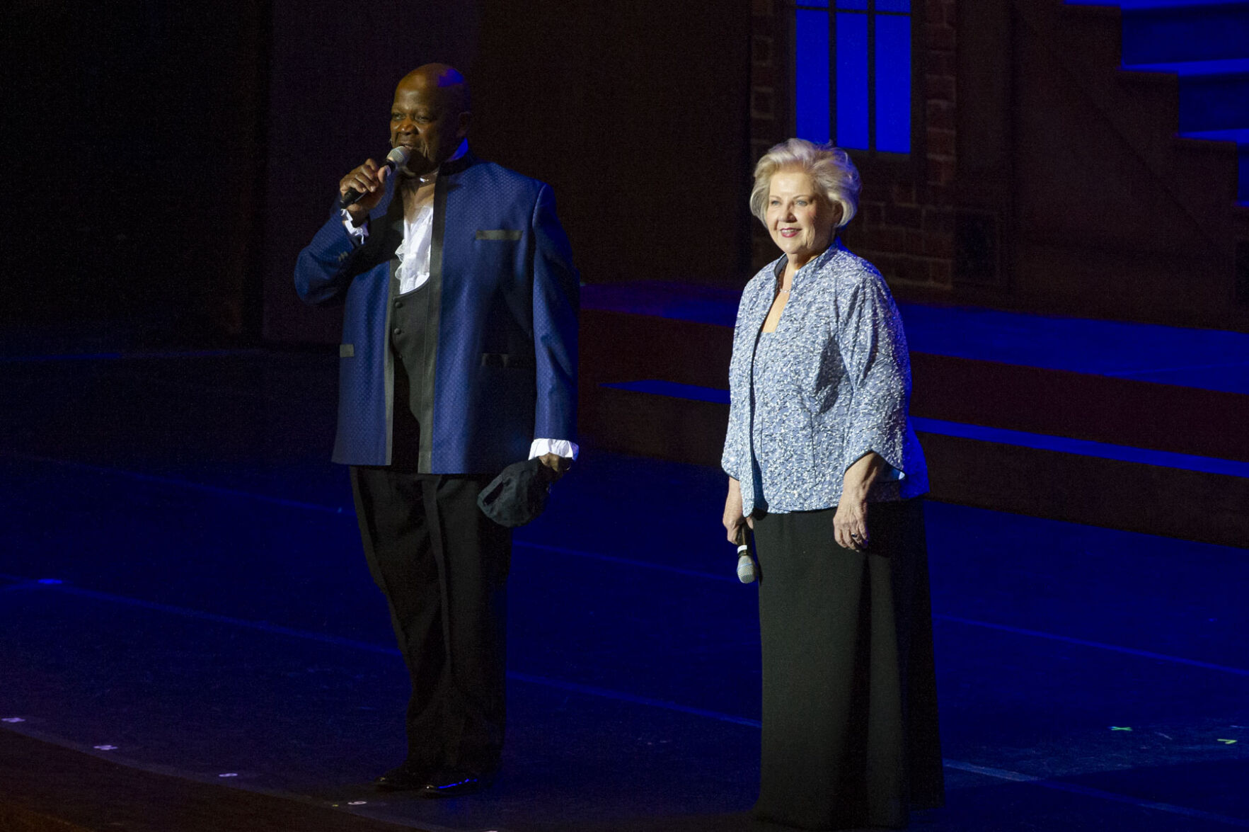 It's a Grand Night for Singing | Photo Galleries | topsinlex.com