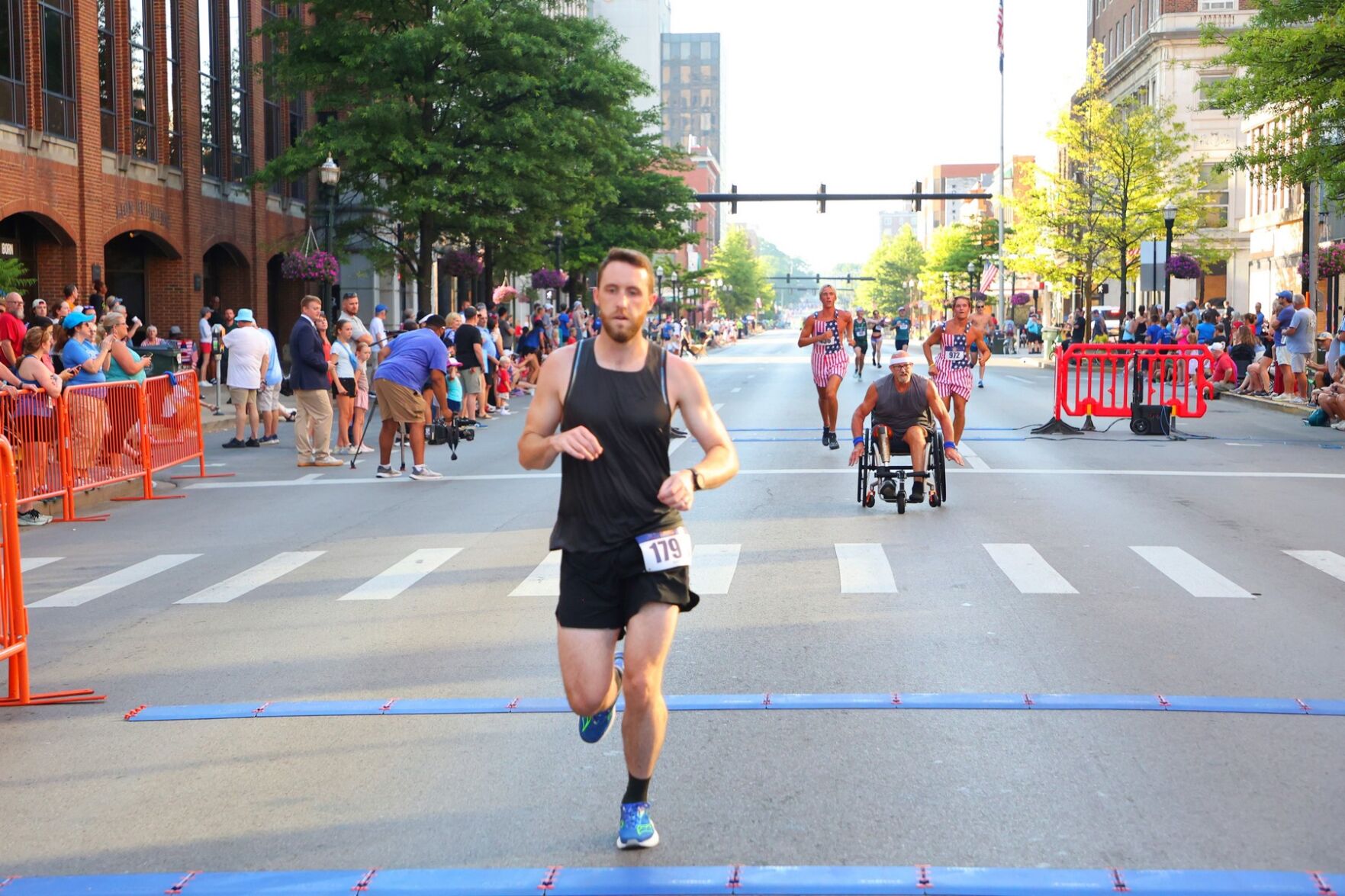 Bluegrass 10,000 and Fun Run (Part 2) | Photo Galleries | topsinlex.com