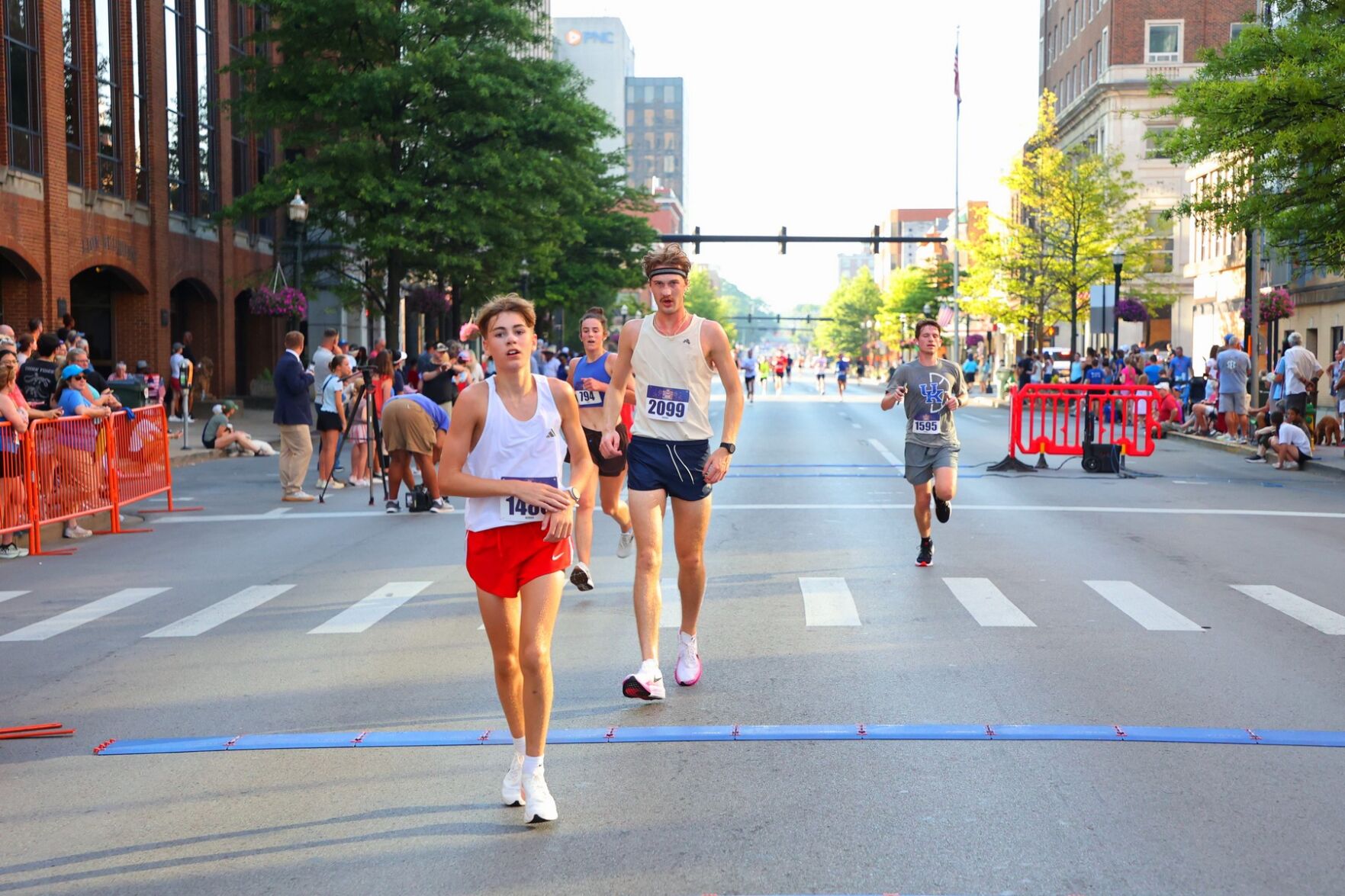 Bluegrass 10,000 and Fun Run (Part 2) | Photo Galleries | topsinlex.com