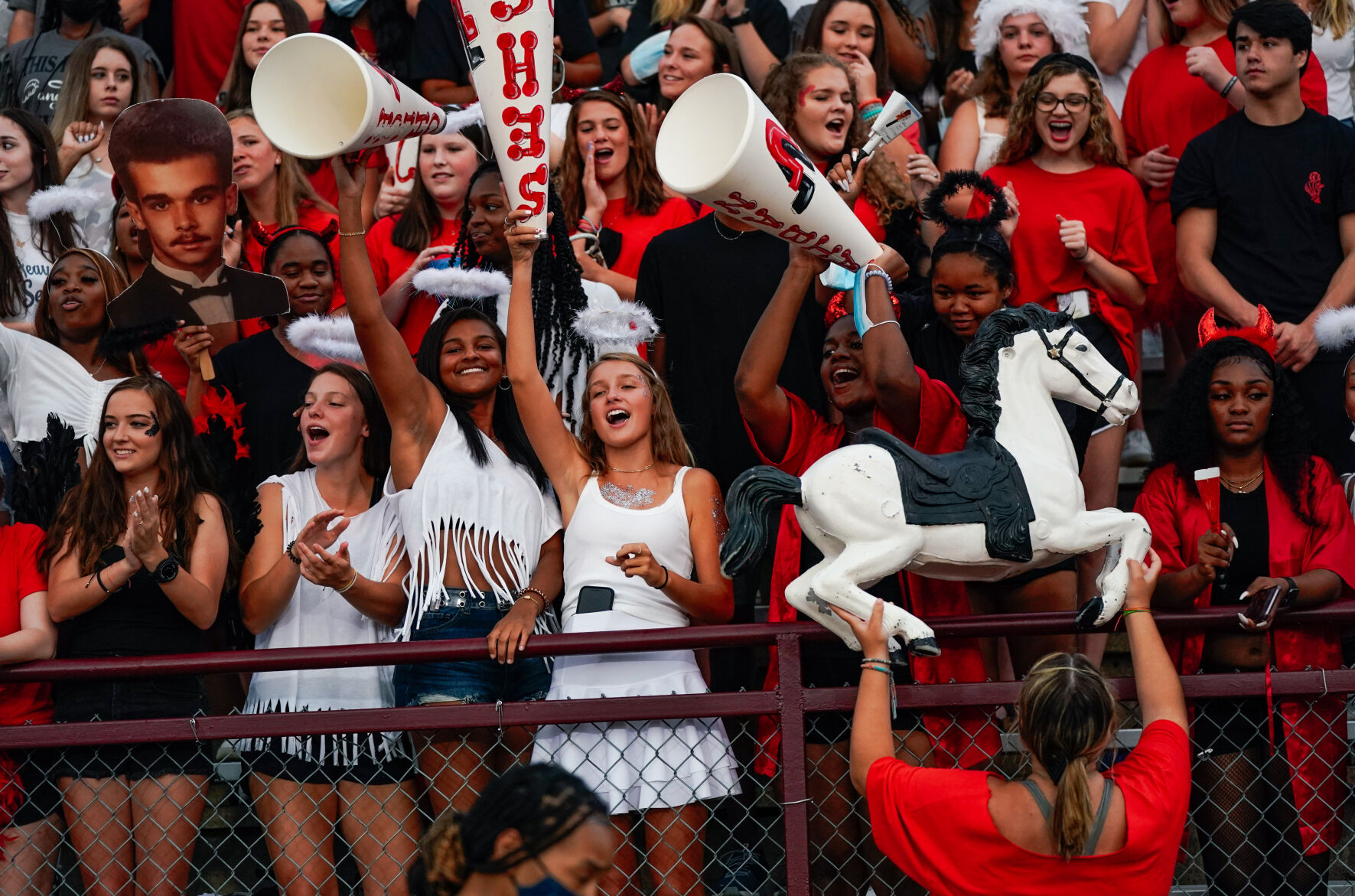 PHOTOS: Rain doesn't stop Stanhope Elmore's 37-0 shutout of Selma