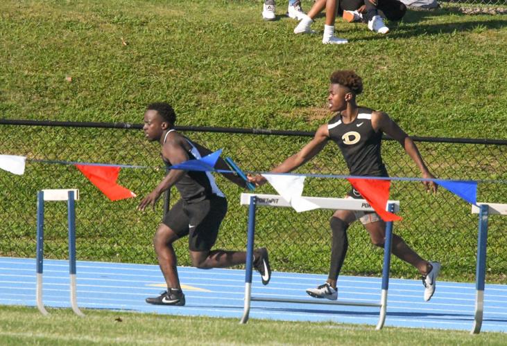 Dadeville guys relay team