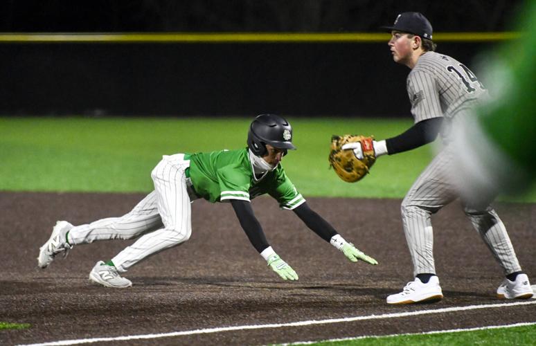 022526 holtville baseball 12.jpg