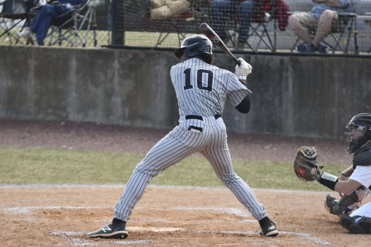 Dadeville falls in narrow loss to Handley