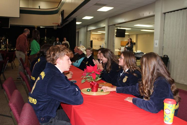 Rick Pate speaks at Annual Farm City Banquet
