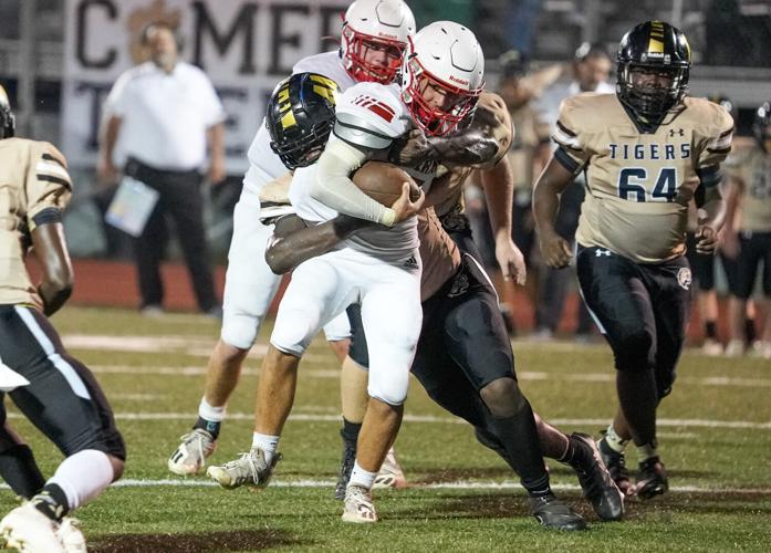 PHOTOS: Horseshoe Bend takes on B.B Comer on the Road