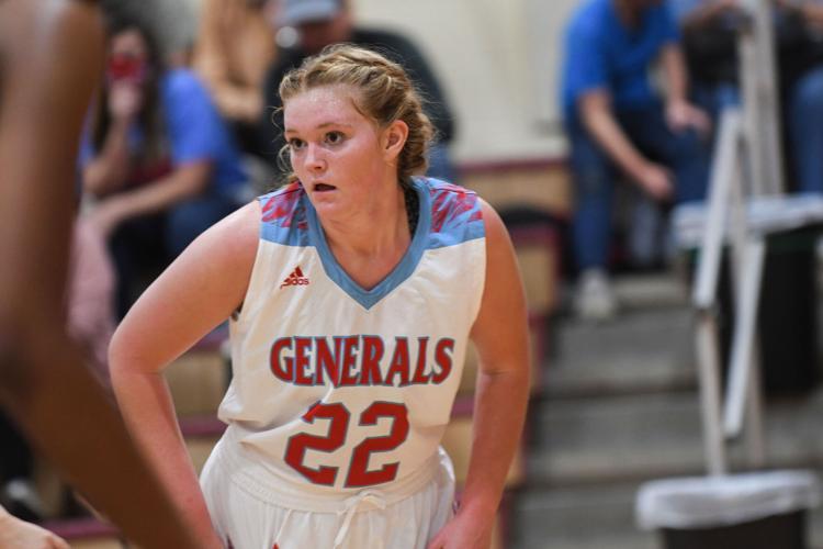 PHOTOS: Horseshoe Bend handles business on Friday versus Donoho