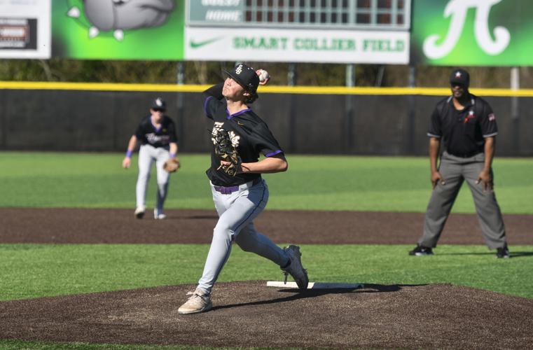 030426 tall-holt baseball 12.jpg