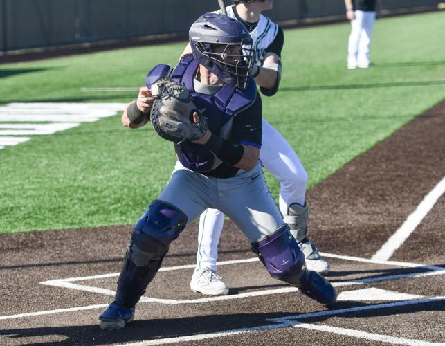 030426 tall-holt baseball 13.jpg