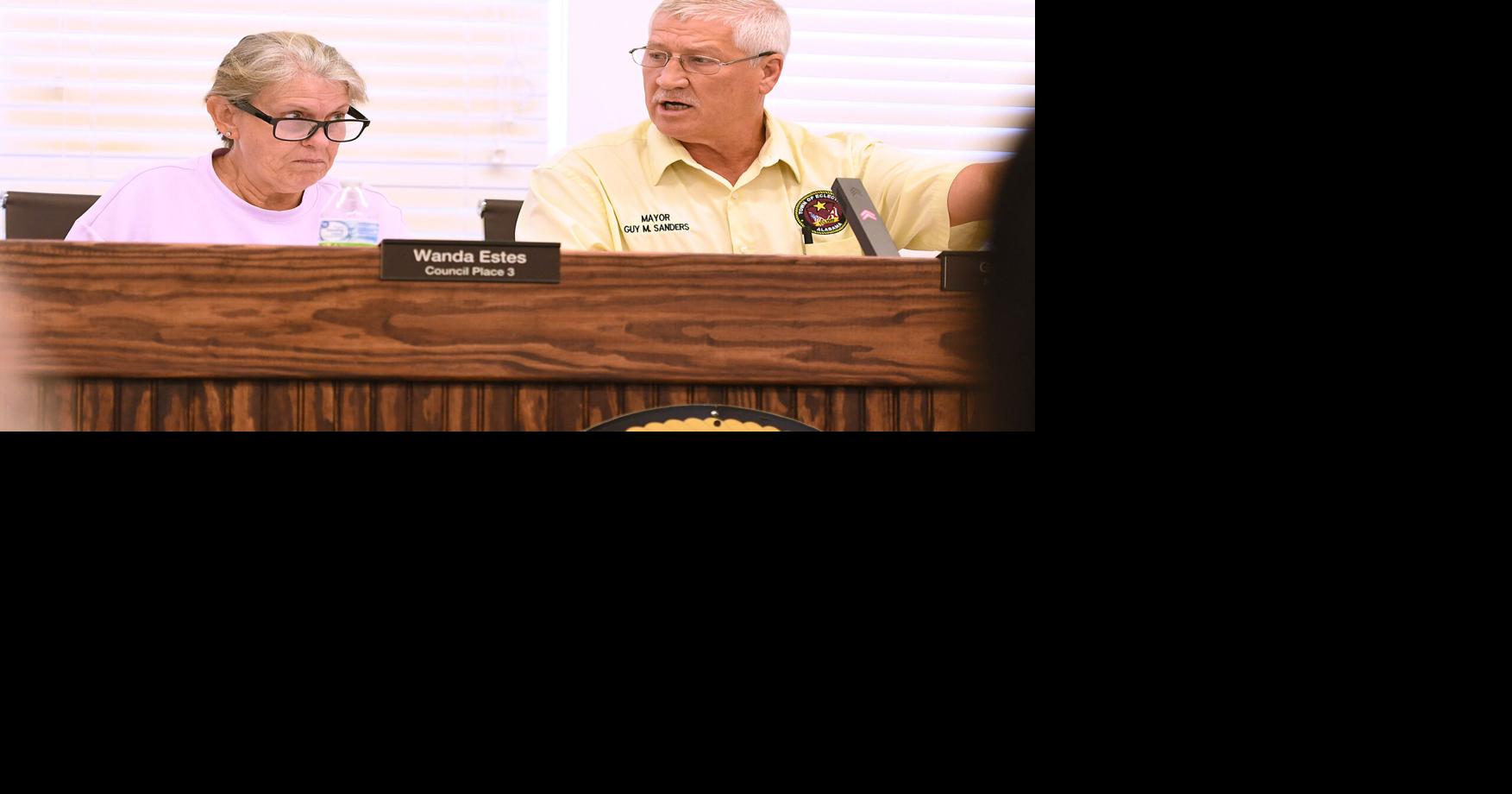 Resident reports Eclectic mayor being investigated