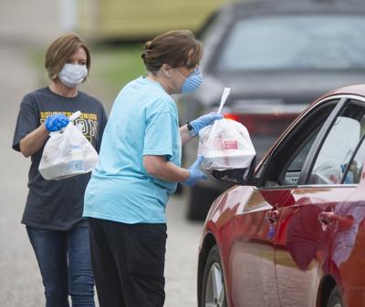 At least 16 Dadeville teachers and lunchroom staff in quarantine, closing campuses for a week