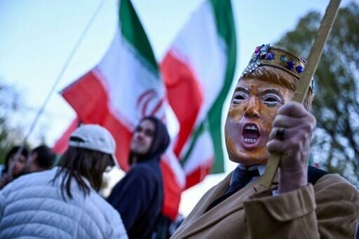 Demonstrators protested near the White House before the US and Iran agreed to a two-week truce to their conflict
