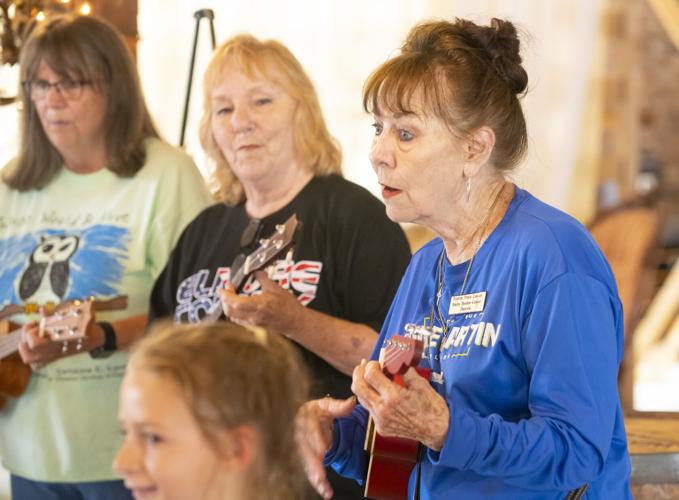 PHOTOS: Eclectic Sing-Alongs perform