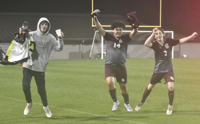 Front and Back: Kerley and Reynolds anchor BRHS soccer from goalie, striker