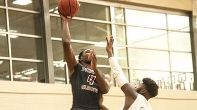 SUB-REGIONALS: McNeil’s late surge maneuvers Mustangs past Ben Russell