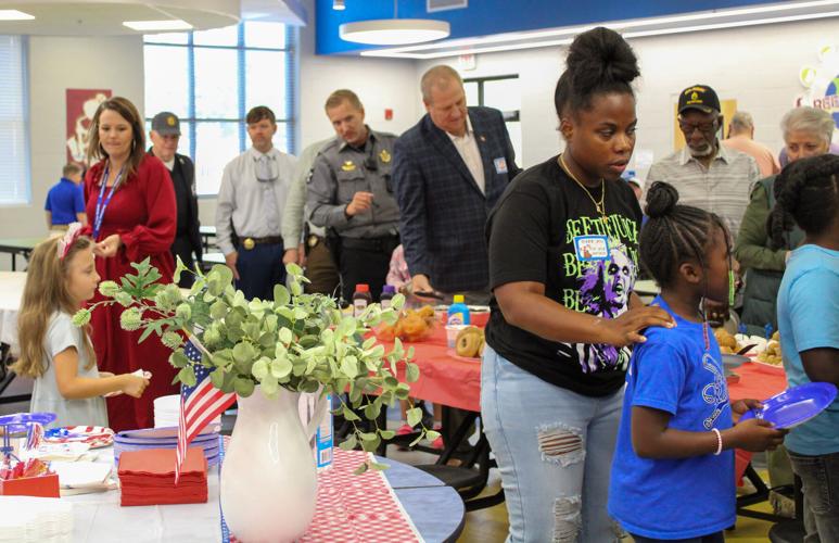 Reeltown honors local veterans