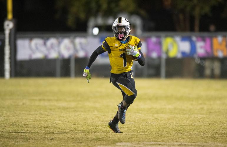 Dadeville’s Woody, Garrett to play at next level