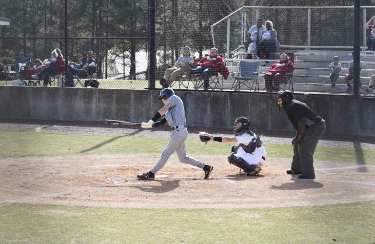Dadeville falls in narrow loss to Handley