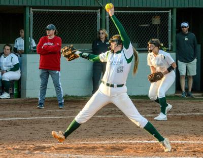 Wildcats push to title game at Macon-East