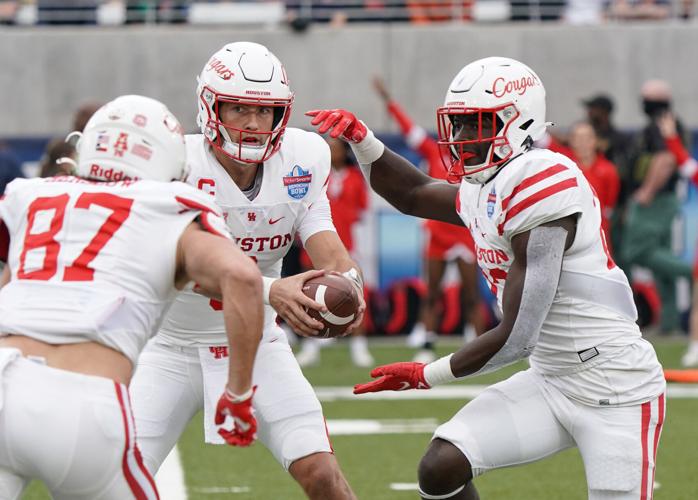 PHOTOS: Auburn and Houston duke it out at the Birmingham Bowl