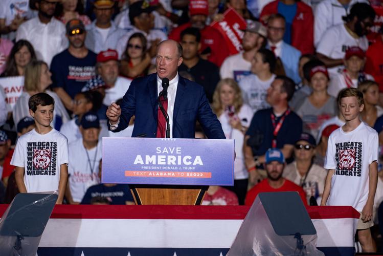 Photos:Trump hosts rally in Cullman