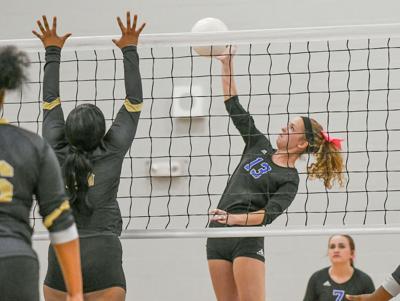102225 Reeltown area volleyball.jpg