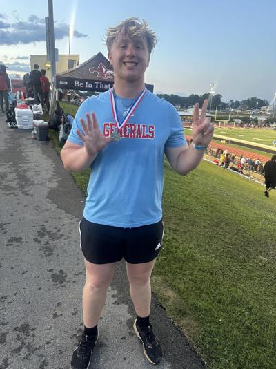 101825 Elijah Smith commitment.jpg