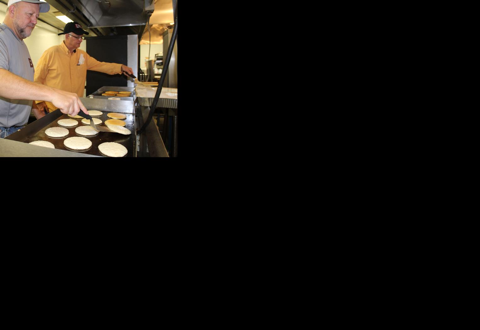 Kiwanis hosts annual Pancake Breakfast to raise money for ACS Foundation