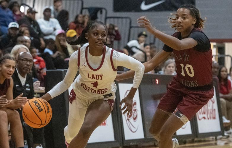 112625 SE-Prattville girls-3.jpg