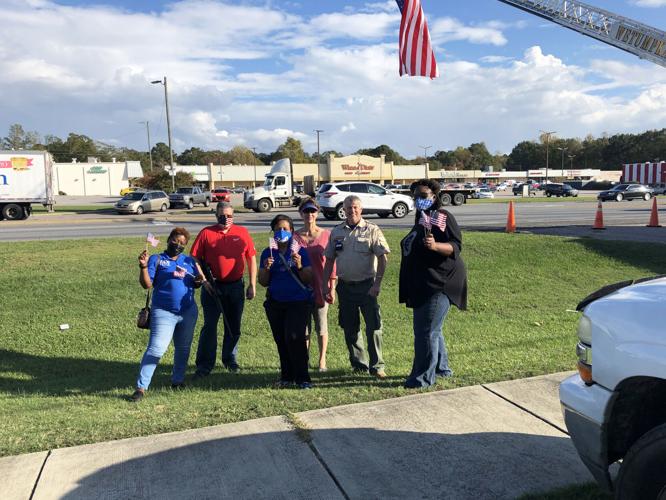 Veterans Day tribute: Church flies flag over 231
