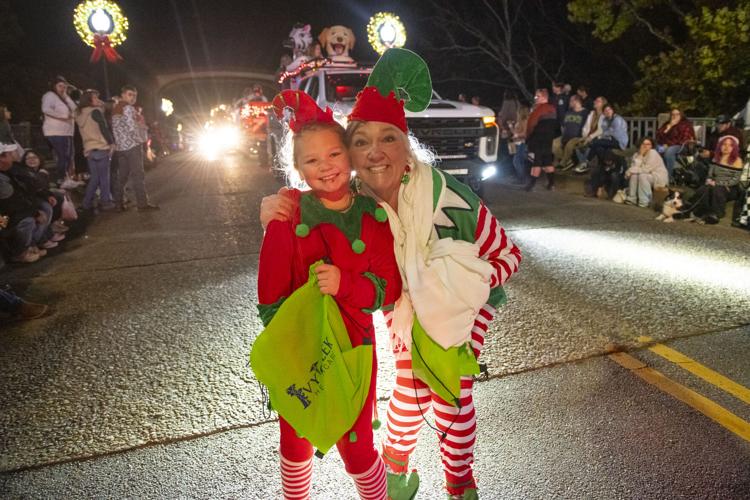 PHOTOS: Christmas on the Coosa