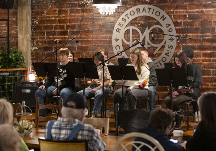 20251224 Sopunds of the Season 007.jpg