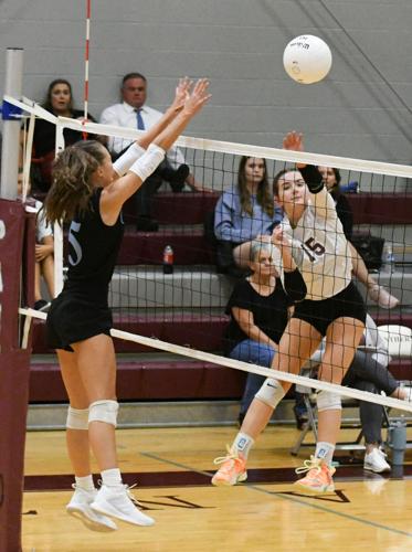PHOTOS: Horseshoe Bend volleyball visits Elmore County