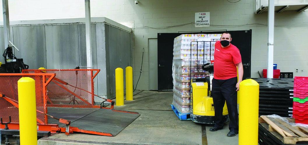 Winn-Dixie food drive nets 17k pounds for food pantry