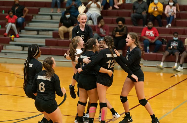 Photos: Wetumpka volleyball defeats Benjamin Russell