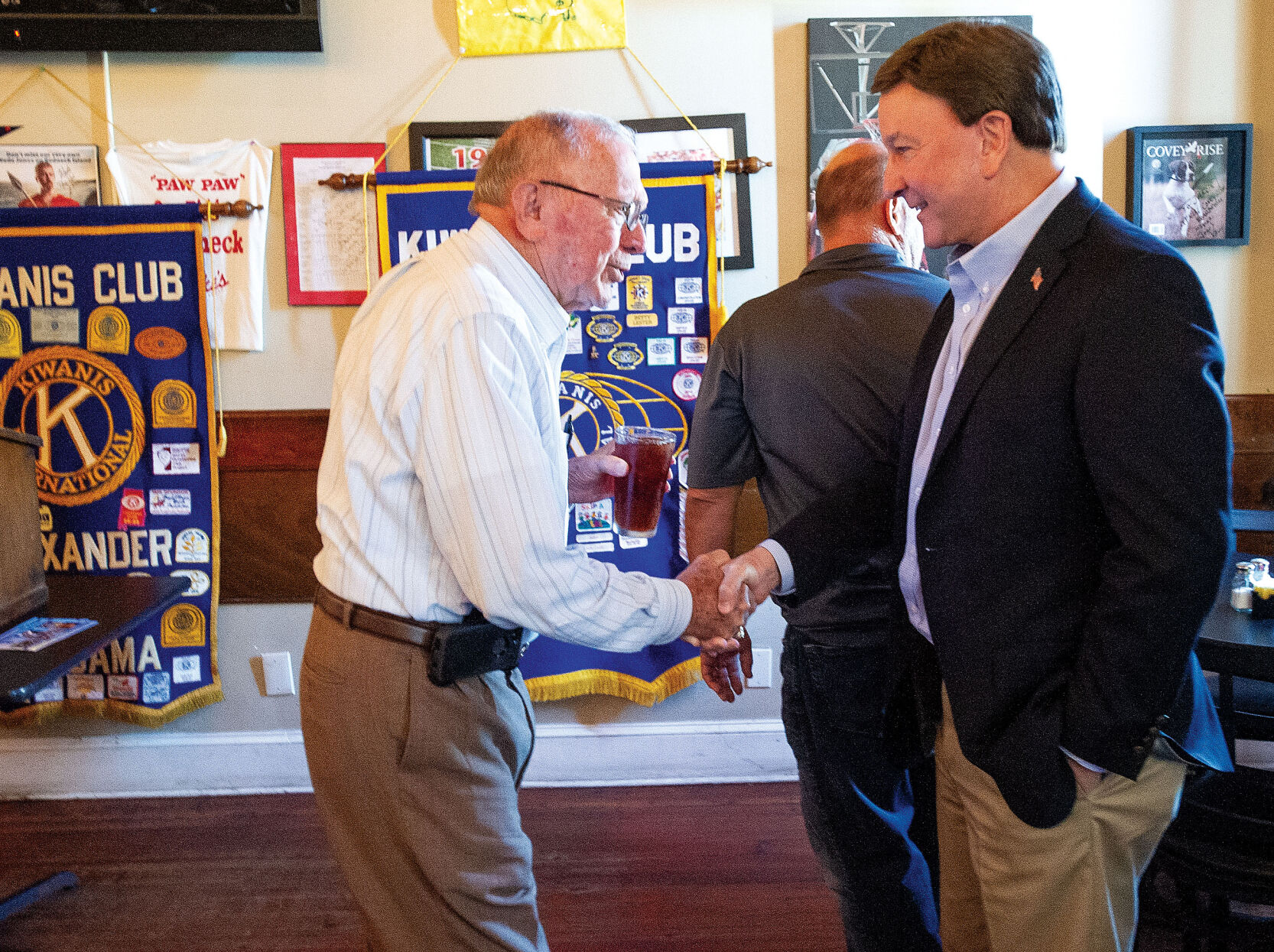 Mike Rogers talks DC happenings with Alexander City Kiwanis Club