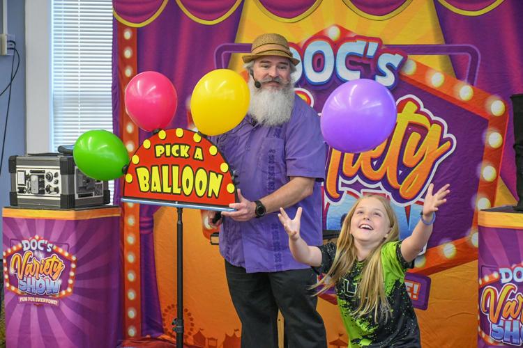 magic show 008.jpg