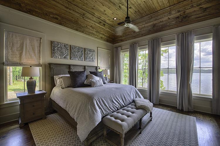 A Haven at the Lake | Homes | tpimediagroup.org
