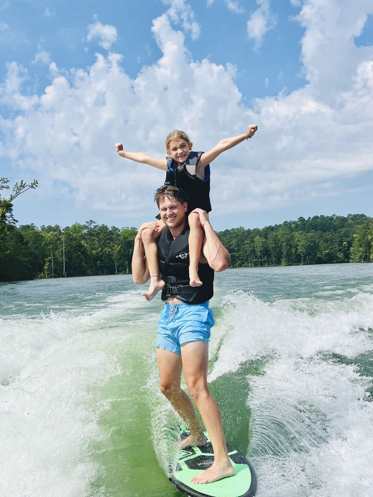 Shoulder Wakeboarding Ride.jpg
