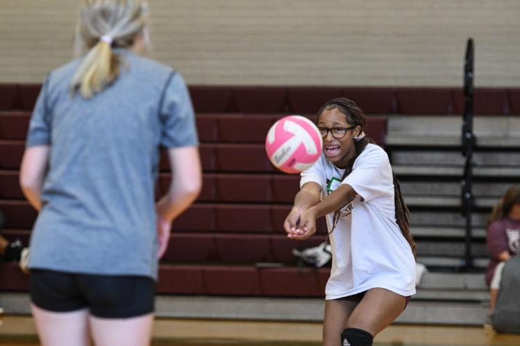PHOTOS: Benjamin Russell and UAB volleyball camp