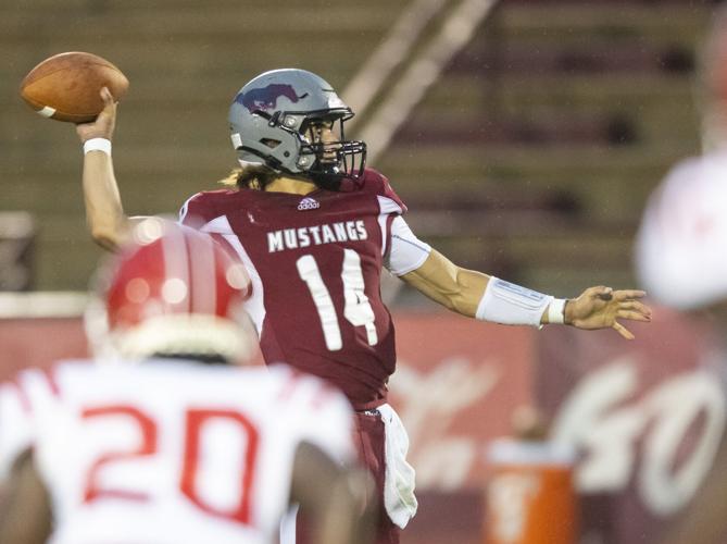 PHOTOS: Stanhope Elmore football hosts Eufaula