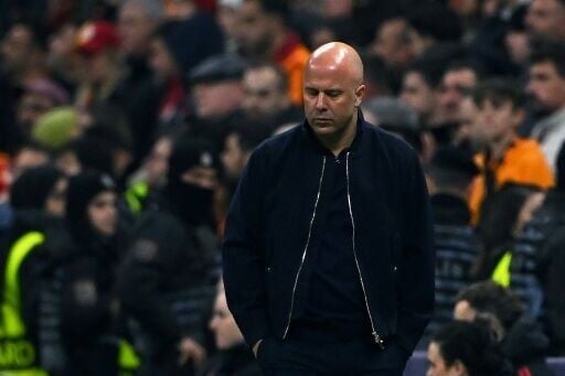 Arne Slot has bemoaned the Premier League's obsession with set-pieces