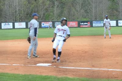 Thunderbirds a walk in the park for Stanhope Elmore