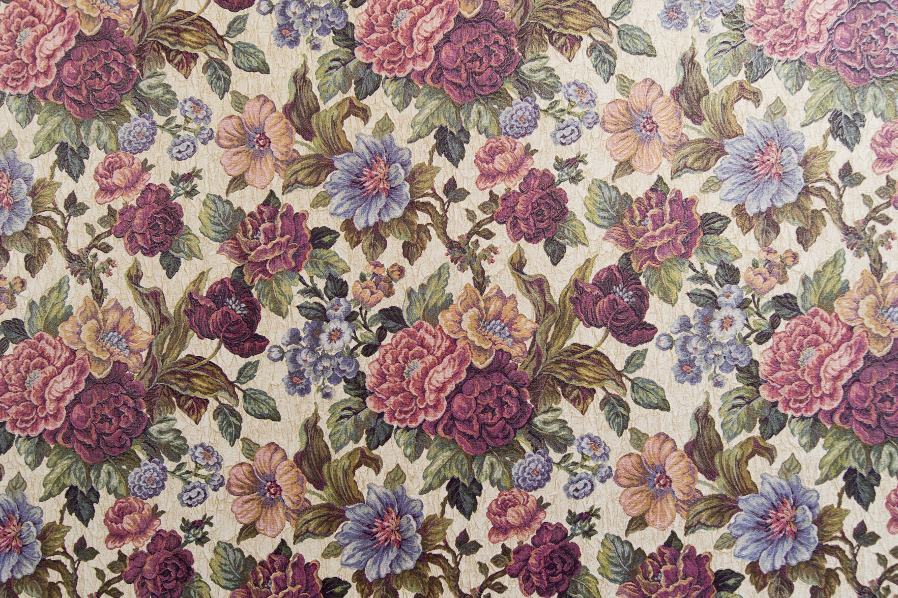 Grandmother's wallpaper is back in style