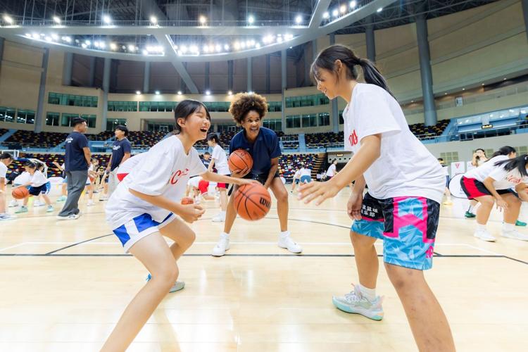 200 young participants from the Greater Bay Area and Hainan province take part in Youth Day, the first event of the NBA Cares x Sands Cares Community Impact Week 2026, at the Macao East Asian Games Dome Oct. 7.  They engaged in basketball training, inte...