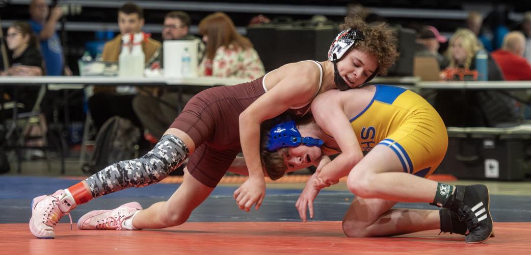 12326 echs wrestling 05.jpg